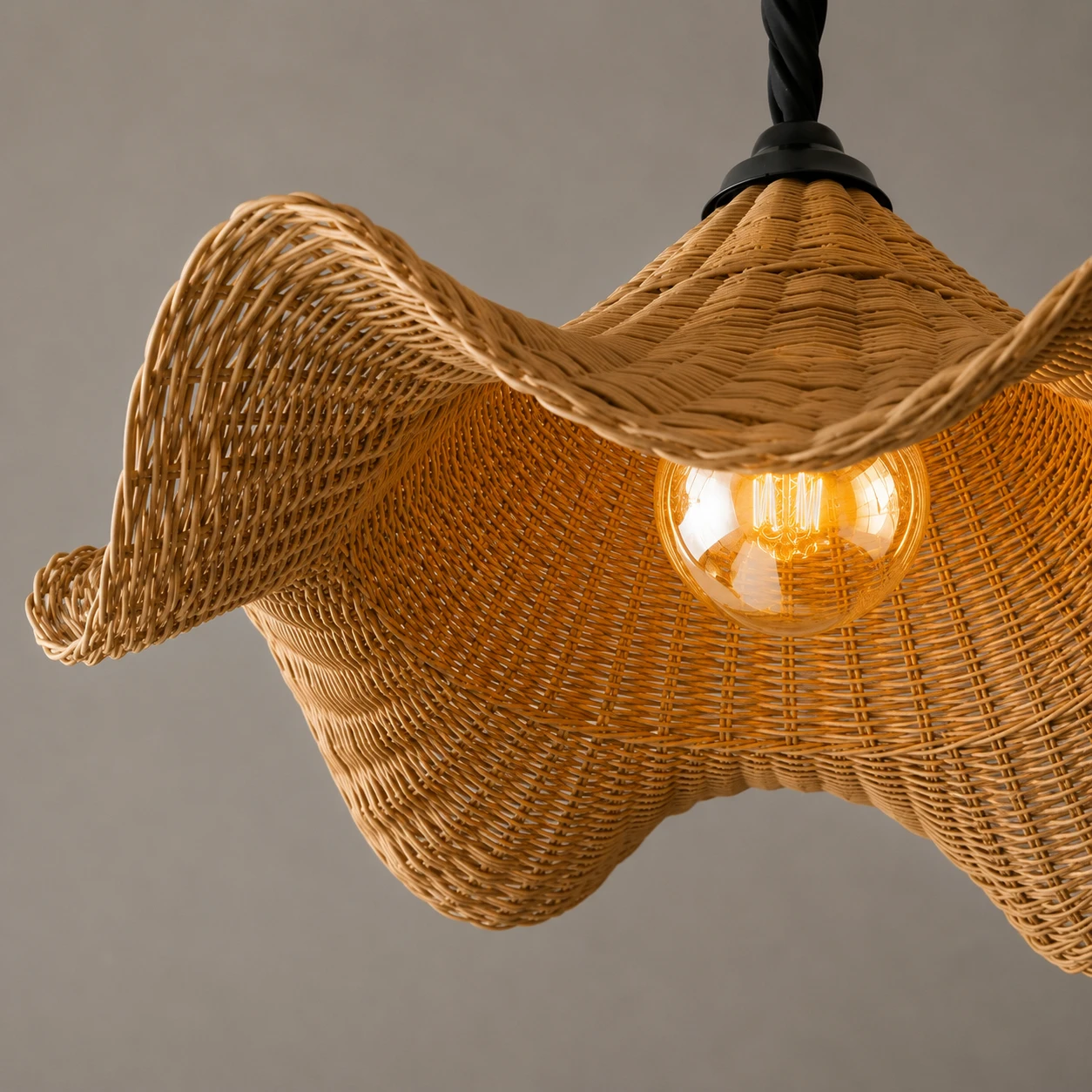 lampshade01-2_converted.webp